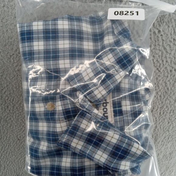 Barbour Shirt Mens Medium Blue Tartan‎ Plaid Performance Flannel Tailored Fit - Picture 9 of 9